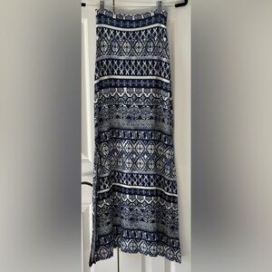 Charlotte Russe Boho Print Maxi Skirt with Side Slits – Size Small